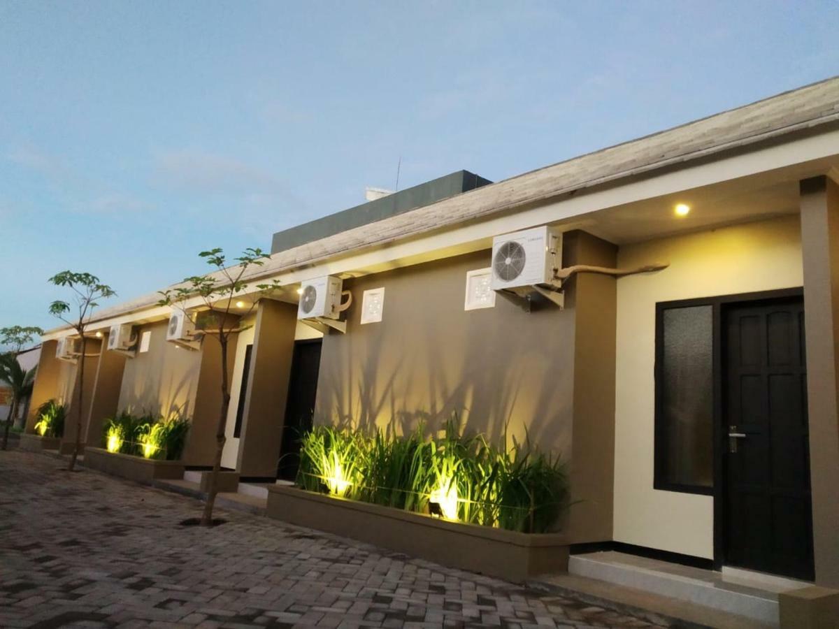 Reddoorz Syariah Plus Near Banyuwangi Airport Exterior foto